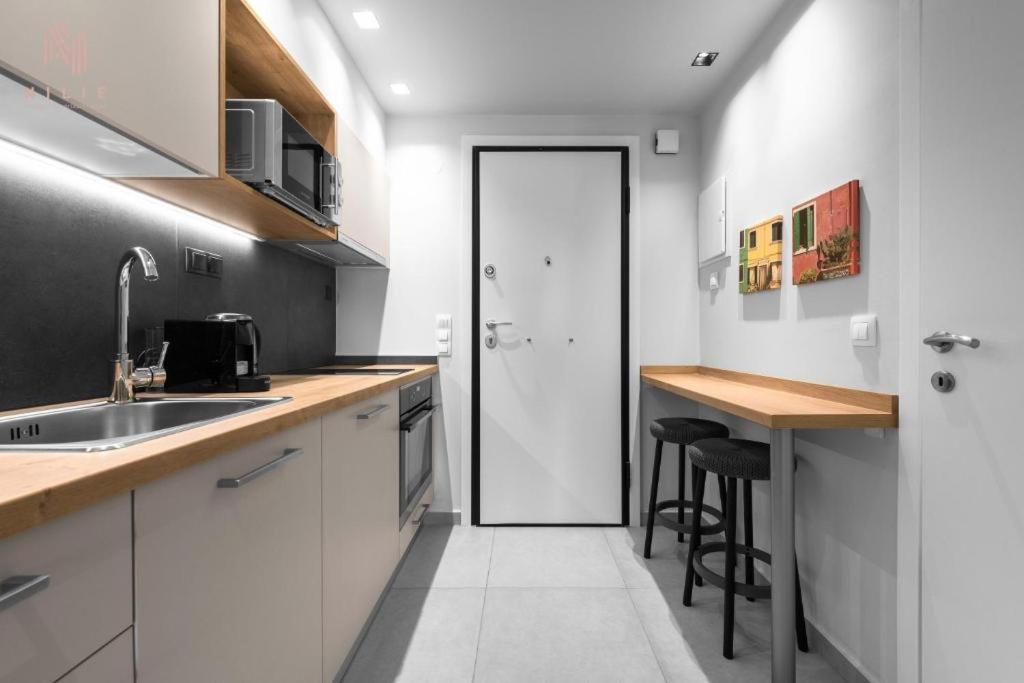 Big Apple, Nilie Hospitality Mgmt Apartment Thessaloniki Exterior photo
